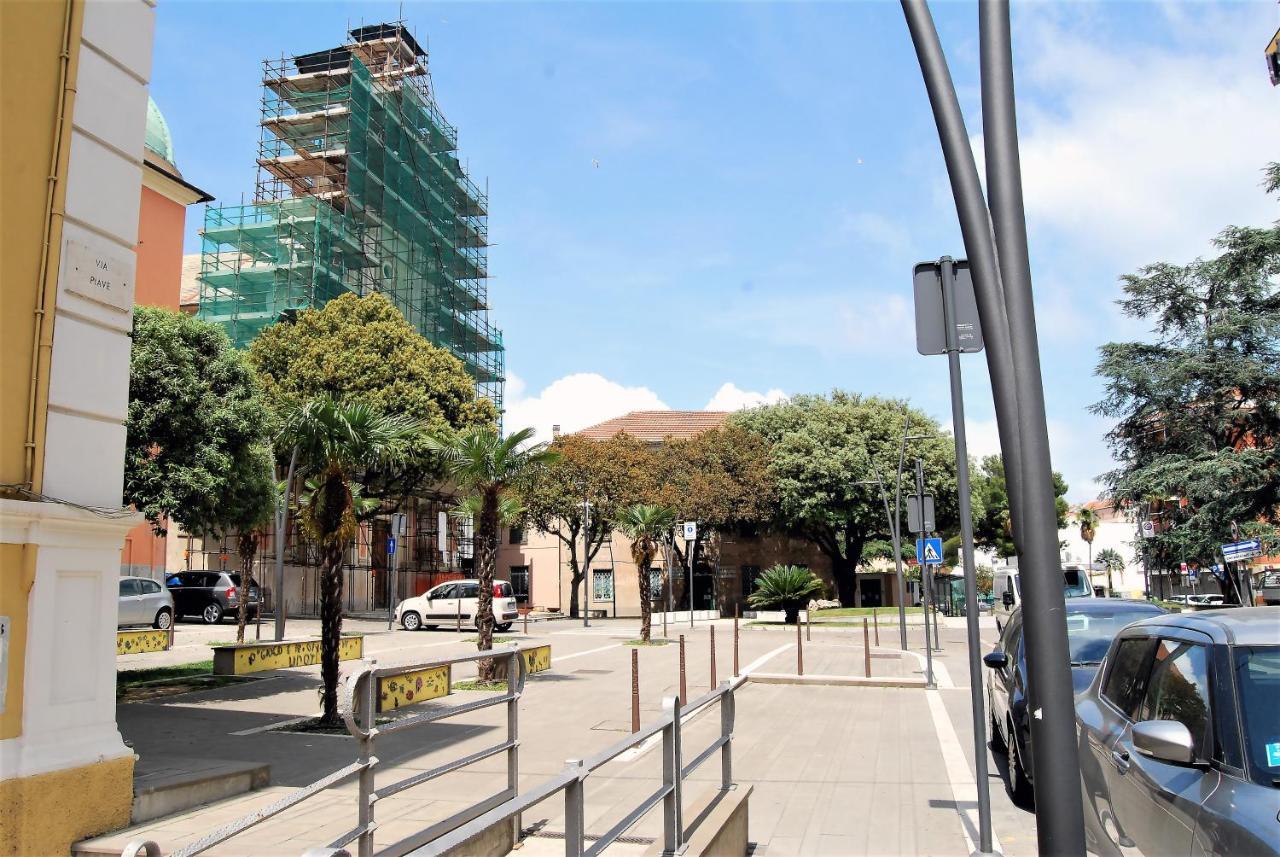 Costa Del Molo - Casa E Lavoro Appartement Vado Ligure Buitenkant foto